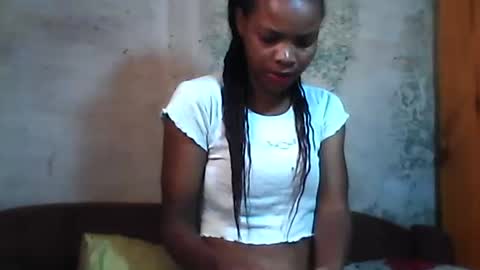 Nayla online show from 05/20/26, 07:14