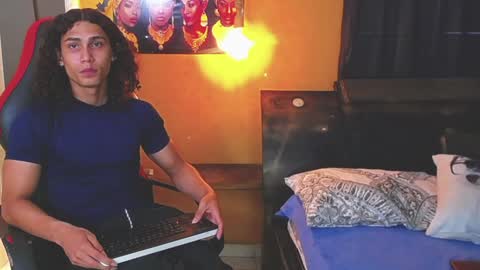 Snapshot of nazper_ chatting on 12/19/24, 07:40 Nazper online show from 12/19/24, 07:40