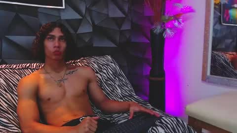 Snapshot of nazper_ chatting on 02/15/25, 02:33 Nazper online show from 02/15/25, 02:33