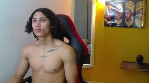 Snapshot of nazper_ chatting on 02/19/25, 05:27 Nazper online show from 02/19/25, 05:27