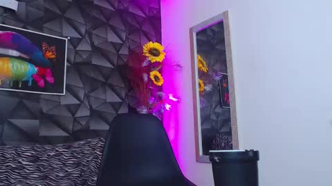 Snapshot of nazper_ chatting on 02/22/25, 03:14 Nazper online show from 02/22/25, 03:14