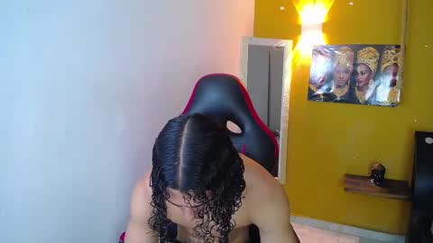 Snapshot of nazper_ chatting on 02/28/25, 04:53 Nazper online show from 02/28/25, 04:53