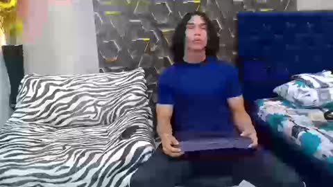 Snapshot of nazper_ chatting on 09/15/25, 04:18 Nazper online show from 09/15/25, 04:18