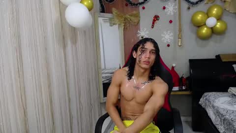 Snapshot of nazper_ chatting on 11/16/25, 02:55 Nazper online show from 11/16/25, 02:55