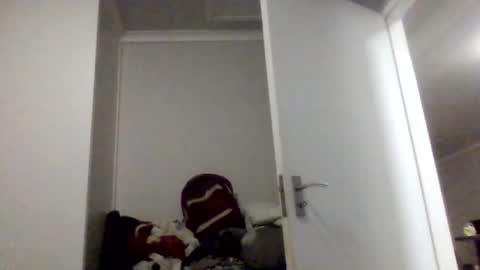 Snapshot of ndoda8 chatting on 07/10/26, 11:40 ndoda8 online show from 07/10/26, 11:40