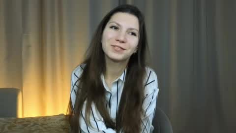 Kira online show from 04/27/26, 07:12