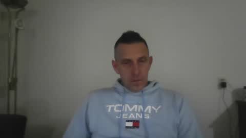 Snapshot of nederland77 chatting on 12/26/24, 07:35 nederland77 online show from 12/26/24, 07:35