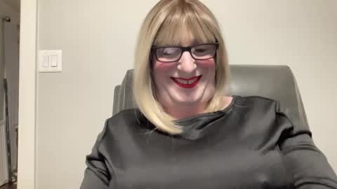 OralFemmeBoy online show from 12/15/24, 12:07