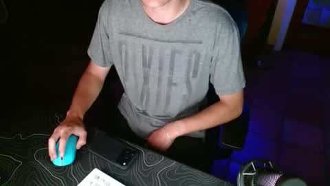 tootired online show from 03/25/26, 06:41