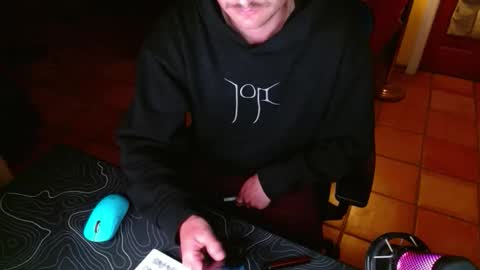 tootired online show from 04/02/26, 06:11