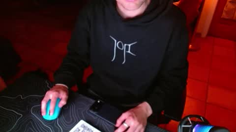 tootired online show from 04/03/26, 06:22