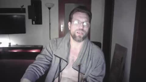 Sebastian online show from 12/08/24, 03:43