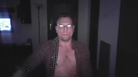 Sebastian online show from 03/01/25, 01:32