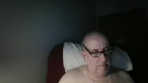 Tom online show from 04/19/26, 01:16