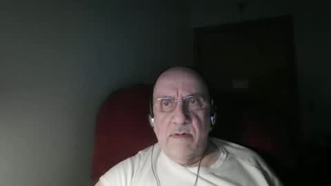 Tom online show from 05/01/26, 12:04