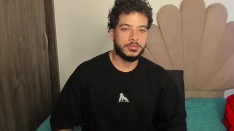 Nei turn green online show from 03/09/26, 07:40