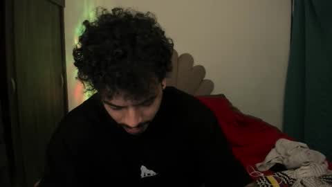 Nei turn green online show from 03/30/26, 02:12