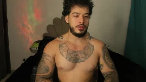 Nei turn green online show from 04/19/26, 09:08