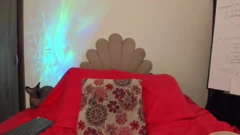 Nei turn green online show from 05/08/26, 03:01