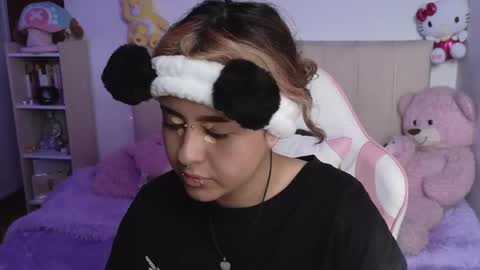 neekowaifu online show from 05/08/26, 02:22