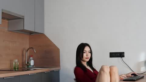 Snapshot of neferpitaa chatting on 02/26/26, 05:06 Kemi online show from 02/26/26, 05:06