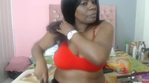 Snapshot of negrabig_38 chatting on 03/08/25, 09:17 negrabig 38 online show from 03/08/25, 09:17