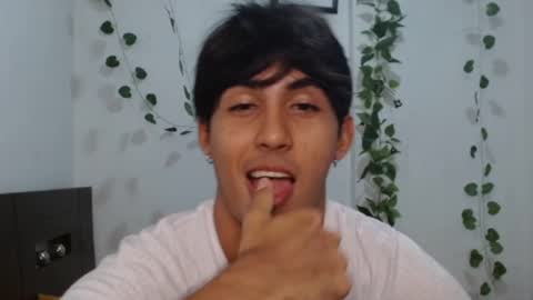 Neithanzyn online show from 02/05/25, 07:31