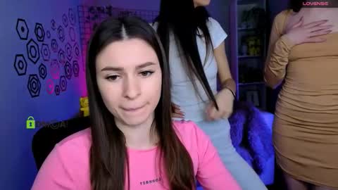 Meow online show from 11/07/25, 10:59