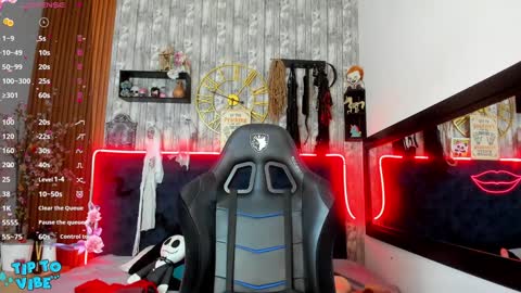 Miah online show from 01/12/25, 12:23