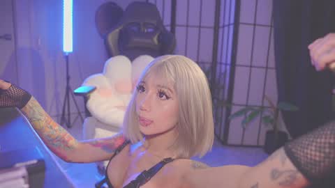 Snapshot of nekyra_san chatting on 01/08/25, 11:30 Mely Birthday party saturday night BYO online show from 01/08/25, 11:30