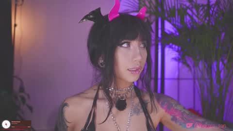 Snapshot of nekyra_san chatting on 10/27/25, 01:09 Mely Birthday party saturday night BYO online show from 10/27/25, 01:09