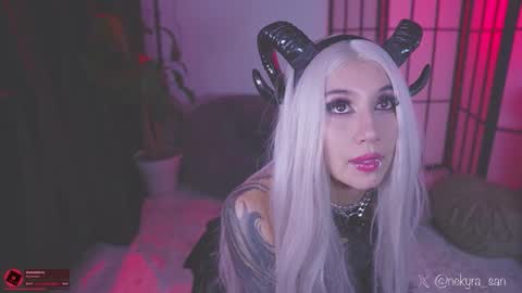 Snapshot of nekyra_san chatting on 10/29/25, 01:19 Mely Birthday party saturday night BYO online show from 10/29/25, 01:19