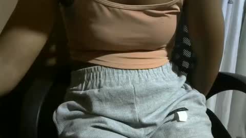 nelia_84 online show from 02/13/26, 07:32