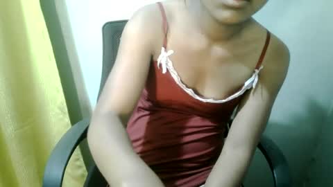 nelia_84 online show from 07/24/26, 10:35
