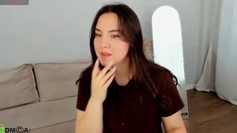nelie_evans online show from 06/27/26, 12:59