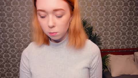 Nelli online show from 11/08/25, 07:12