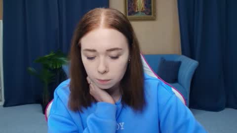 Nelli online show from 01/18/26, 08:23