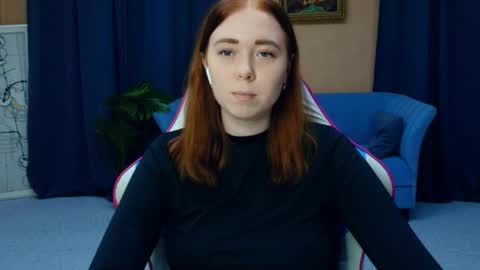 Nelli online show from 04/13/26, 07:41