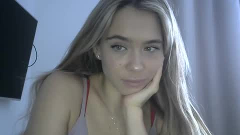 nelly_fortu online show from 01/08/26, 11:23