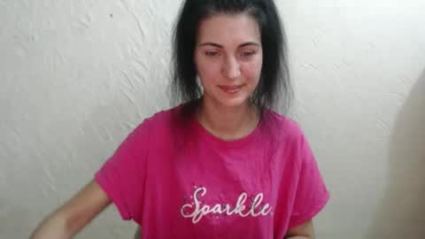 Nensy online show from 11/22/25, 07:57