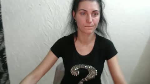 Nensy online show from 12/20/25, 08:16