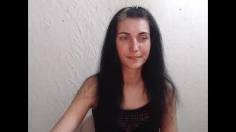 Nensy online show from 05/27/26, 03:31