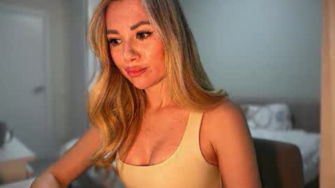 Snapshot of nensysafrons chatting on 04/12/26, 05:07 NensySafrons online show from 04/12/26, 05:07