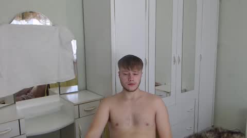 Snapshot of nenvol1 chatting on 12/10/24, 10:49 better ask online show from 12/10/24, 10:49