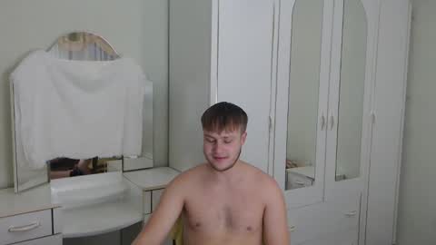 Snapshot of nenvol1 chatting on 01/07/25, 05:54 better ask online show from 01/07/25, 05:54