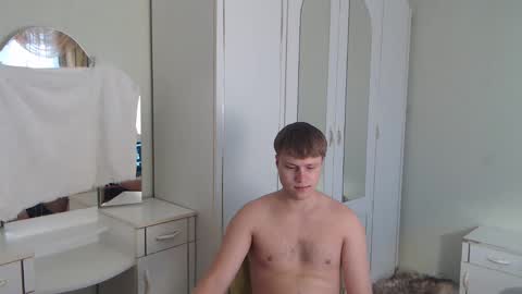 Snapshot of nenvol1 chatting on 01/28/25, 12:00 better ask online show from 01/28/25, 12:00