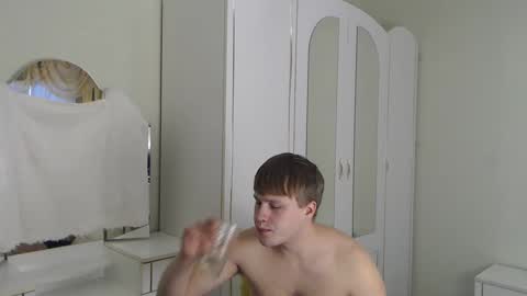 Snapshot of nenvol1 chatting on 02/25/25, 03:05 better ask online show from 02/25/25, 03:05