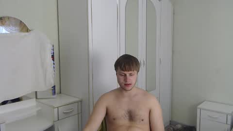 Snapshot of nenvol1 chatting on 03/11/25, 01:12 better ask online show from 03/11/25, 01:12