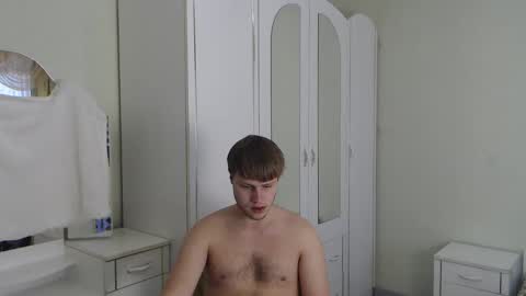 Snapshot of nenvol1 chatting on 03/12/25, 12:04 better ask online show from 03/12/25, 12:04