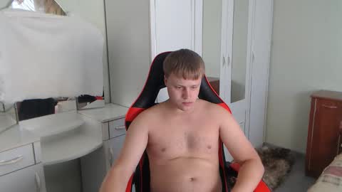 Snapshot of nenvol1 chatting on 09/19/25, 12:06 better ask online show from 09/19/25, 12:06